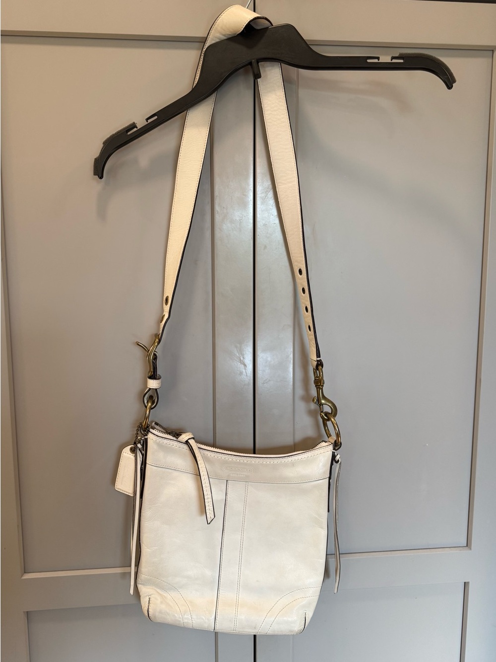 Coach Bleecker Slim Duffle Leather Adjustable Crossbody Bag GUC